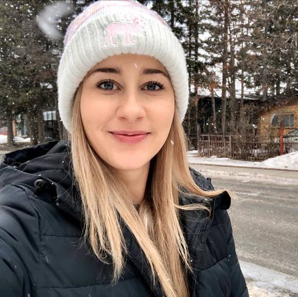 Meet your Posher, Sallie - Picture 1 of 1